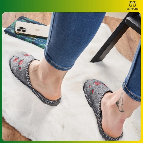 Domowe klapki damskie Slippers