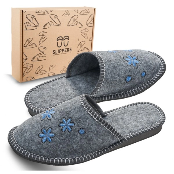 Klapki damskie Slippers pantofle domowe